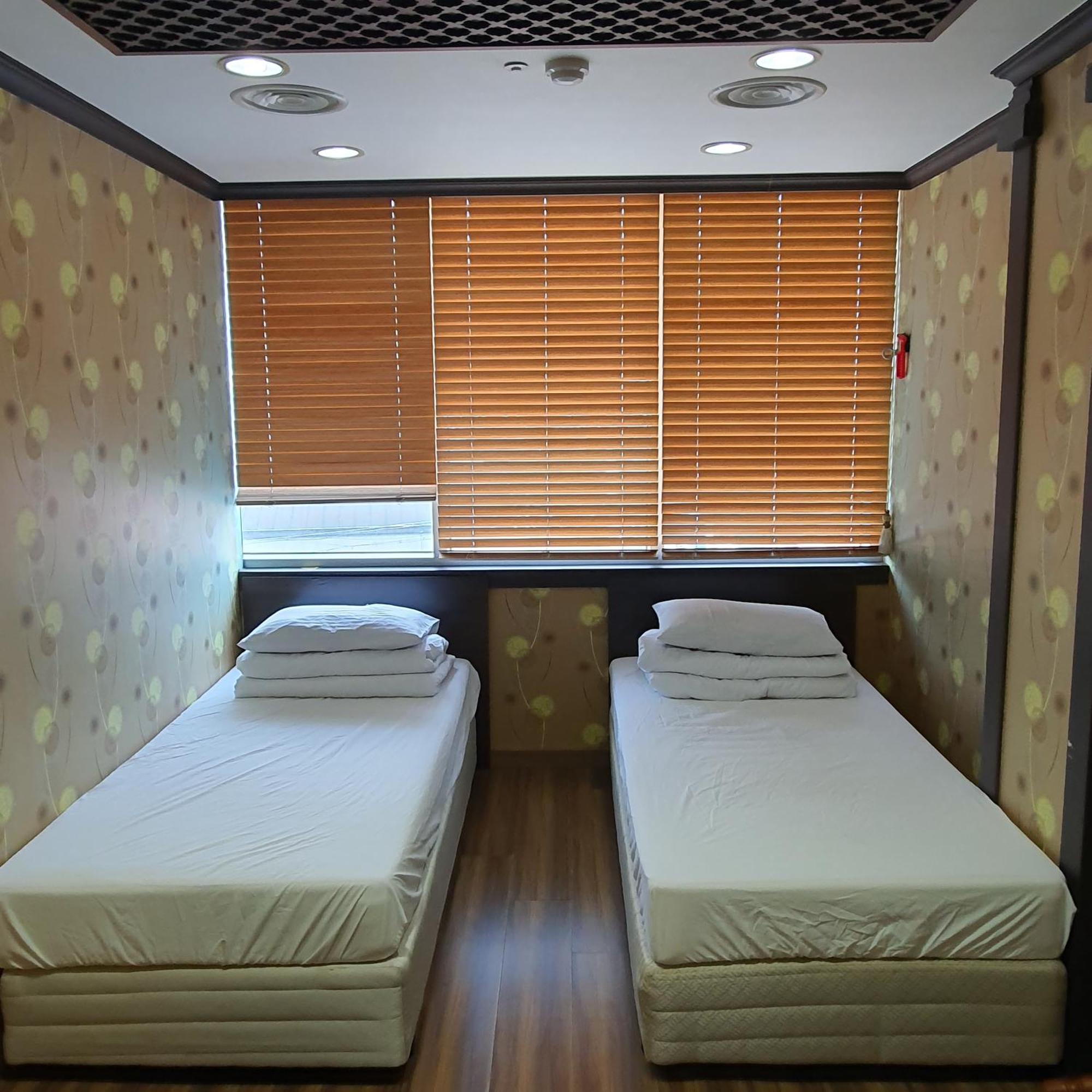 Seom Guesthouse Seogwipo Eksteriør billede